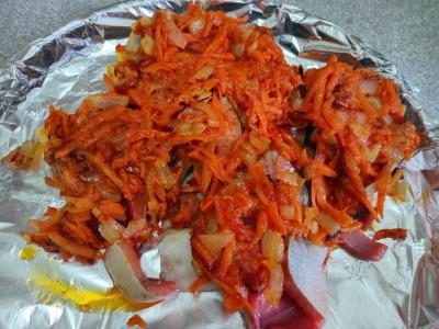 Lašiša, kepta su daržovėmis po sūriu Žingsnis 6