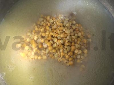 Lengvas žirnių sriuba su šaldytais daržovėmis Žingsnis 2