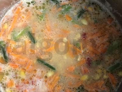 Lengvas žirnių sriuba su šaldytais daržovėmis Žingsnis 7