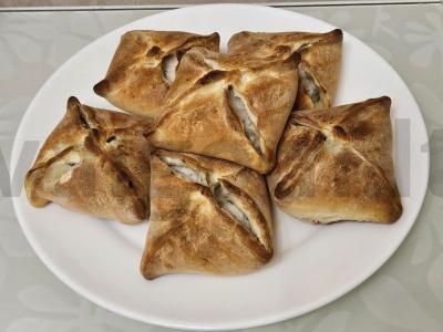 Kvapnūs mėsos pyragėliai pagrindine nuotrauka