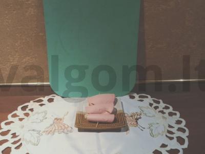 Dešrelių ritinėliai su kiaušiniu ir sūriu Žingsnis 3