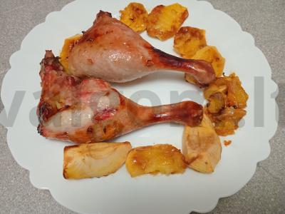 Anties šlaunelės apelsinų marinate, keptos su obuoliais Žingsnis 5