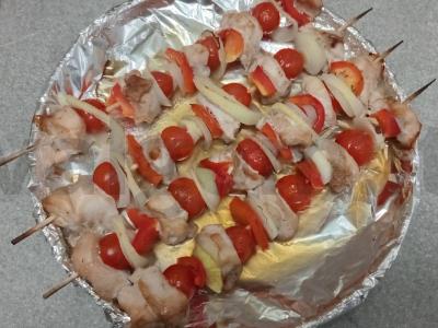 Kepti kalakutienos šašlykai su daržovėmis Žingsnis 6