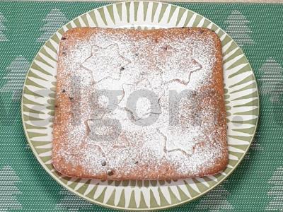 Kvapnus pyragas su uogų jogurtu pagrindine nuotrauka