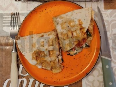 Tako su vištienos dešrelėmis, imbieru ir sūriu pagrindine nuotrauka