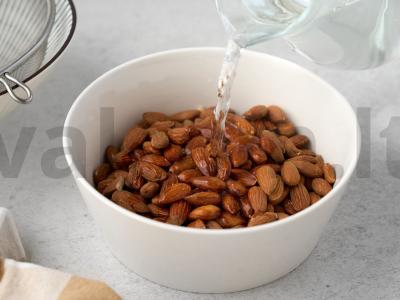 Angliškas Velykų pyragas „Simnel“ Žingsnis 1