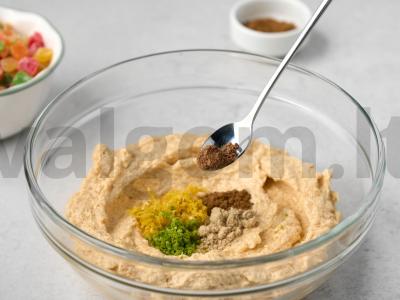 Angliškas Velykų pyragas „Simnel“ Žingsnis 7