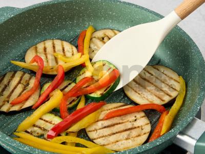 Sumuštinis su keptomis daržovėmis ir mocarela Žingsnis 2