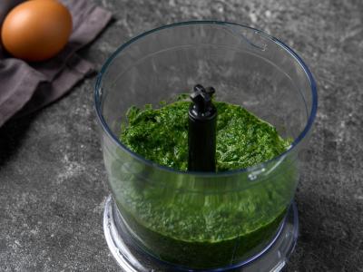 Špinatų ritinys su lašiša Žingsnis 1