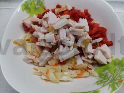 Korėjietiškos kopūstų salotos Žingsnis 3