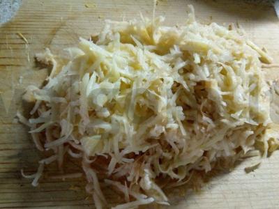 Cukinijų ir bulvių blynai „Vaikystės skonis“ Žingsnis 1