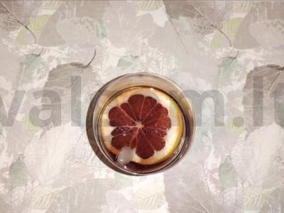 Kokteilis „Vyšnių aistra“ su viskiu Žingsnis 4