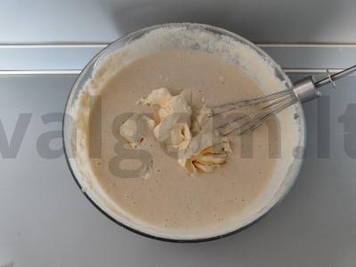 Mano pyragas ant rauginto pieno Žingsnis 4