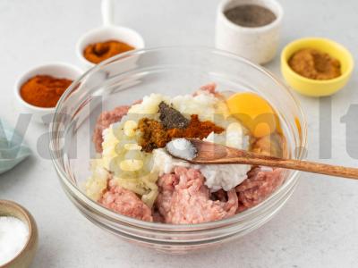 Kiaulienos kotletai su ryžiais Žingsnis 4