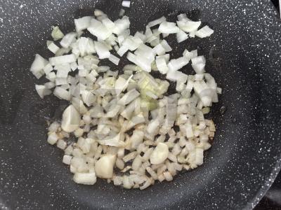 Risotto su pomidorų pasta Žingsnis 1