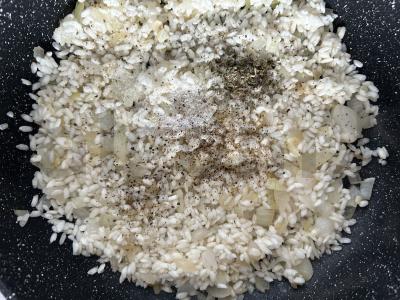 Risotto su pomidorų pasta Žingsnis 3