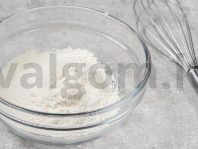 Paprastas kakavinio kekso receptas Žingsnis 1