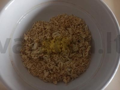 Nudžiūvusi makaronai su kefyru ir petražolėmis Žingsnis 1