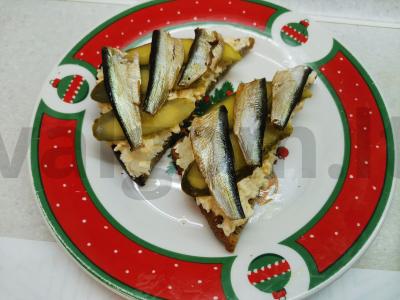 Sumuštiniai su rūkytomis silkėmis Žingsnis 4