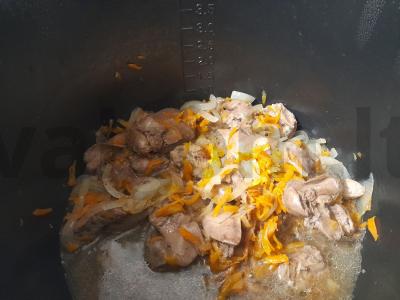 Švelni vištienos kepenėlė lėtoje viryklėje Žingsnis 6