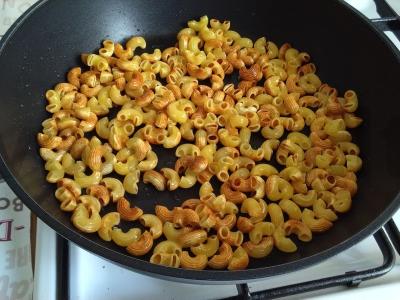 Makaronai pagal jūrininkų receptą naujai Žingsnis 2