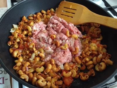 Makaronai pagal jūrininkų receptą naujai Žingsnis 4