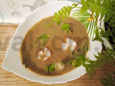 Baklažanų ir grybų tyrės sriuba su imbieru pagrindine nuotrauka