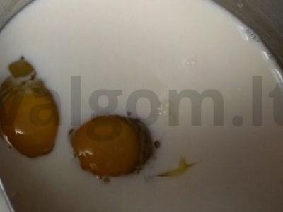 Kokosų blynai Žingsnis 1