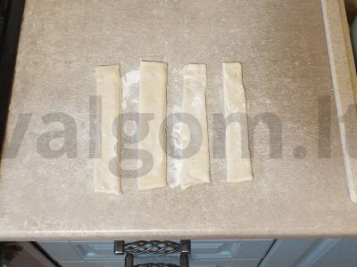 Kreminiai pagaliukai su vanile ir šokoladu Žingsnis 1