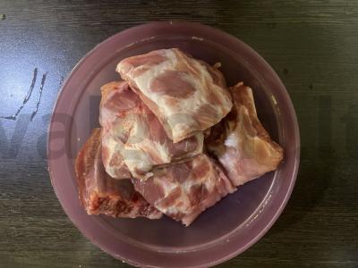 Kiaulienos šonkauliai medaus padaže Žingsnis 1