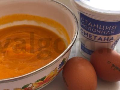 Purūs moliūgų pyragas prie arbatos Žingsnis 1