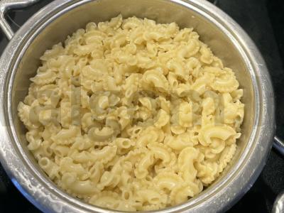 Karbonares makaronai grietinėlės padaže Žingsnis 1