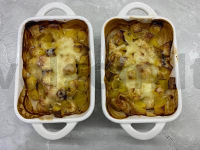 Keptas vištienos filė su bulvėmis pagrindine nuotrauka