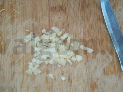 Karka marinate iš garstyčių, majonezo, sojų padažo ir česnako orkaitėje Žingsnis 2