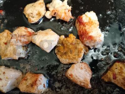 Salotos su rukola ir kalakutiena Žingsnis 4