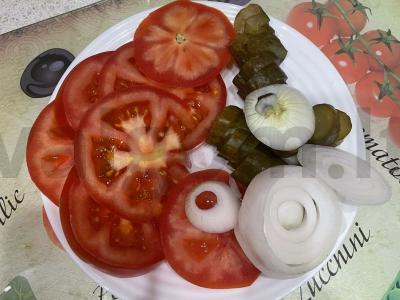 Burgeriai su agurkais ir lydytu sūriu Žingsnis 2