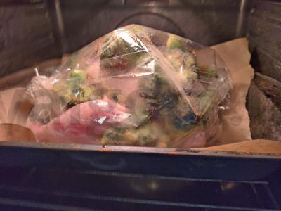 Vištiena su brokoliais ir prieskoniais orkaitėje Žingsnis 6