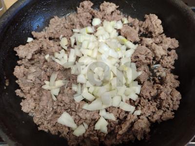 Klasikinis bulvių apkepas su mėsos faršu Žingsnis 6