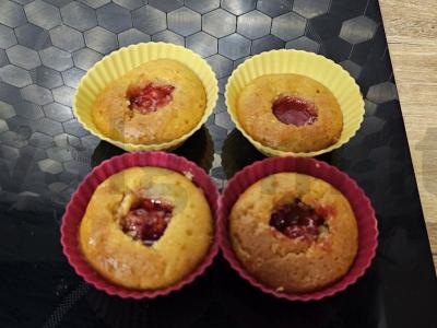 Mafininiai su kremu ir braškių uogiene Žingsnis 6