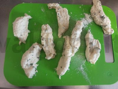 Svogūnų lazdelės vietoj duonos Žingsnis 4