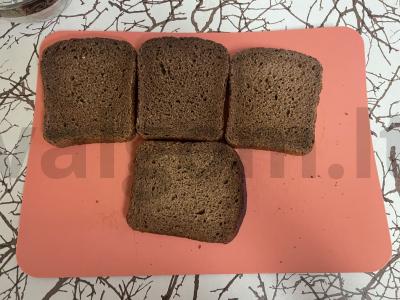 Kvapnūs česnakiniai skrebučiai Žingsnis 1