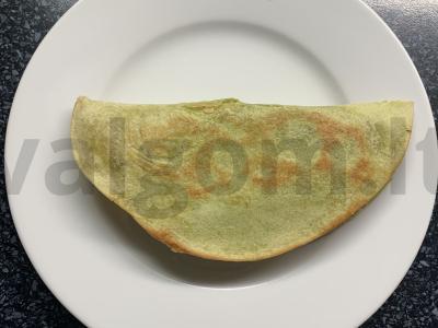 Tortilija su vištiena, dešrelėmis ir pomidorais pagrindine nuotrauka