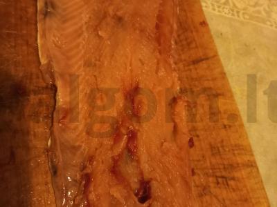 Silpnai sūdyta lašiša augaliniame aliejuje Žingsnis 1