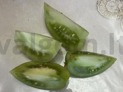 Aštrus žaliųjų pomidorų salotas žiemai Žingsnis 1