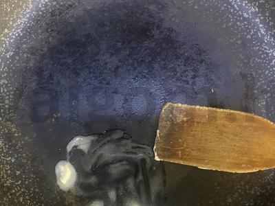 Viso grūdo duonos tostai su kiaušiniene Žingsnis 1