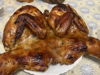 Kepama vištiena orkaitėje pagrindine nuotrauka