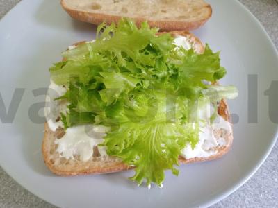 Mėsainis su jautiena ir grybų padažu Žingsnis 3