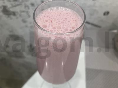 Kokteilis „Braškės nuotaika“ pagrindine nuotrauka