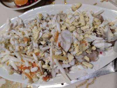 Klasikinis receptas salotai „Silkė po kailiu“ Žingsnis 4