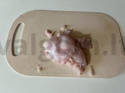 Smulkintos vištienos kotletai Žingsnis 1